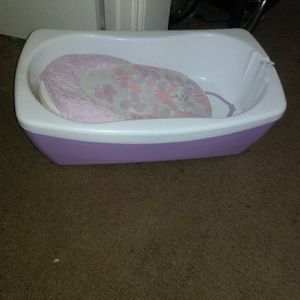 Baby. Spa bath tub